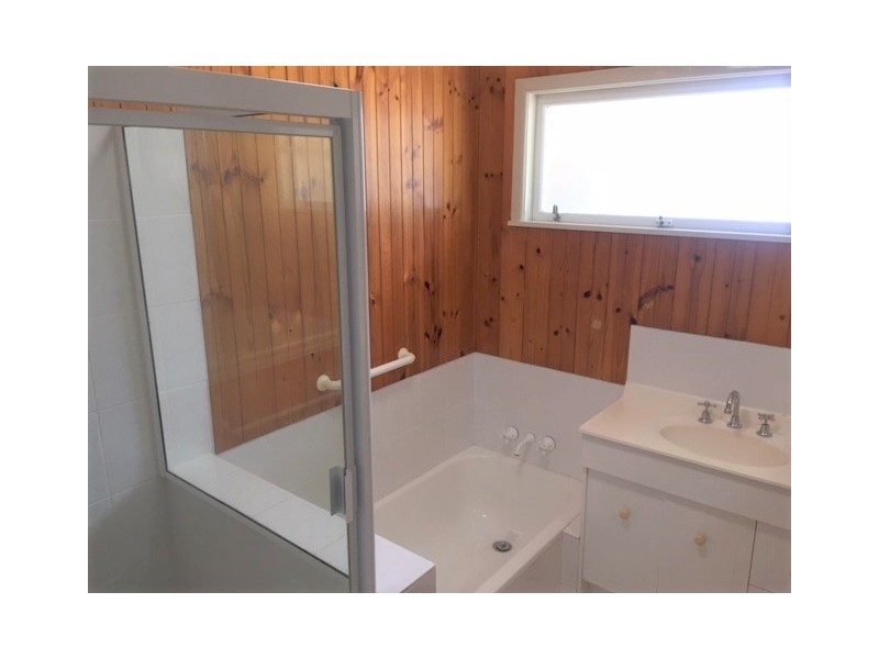 11 Ancona Street, Strathpine QLD 4500