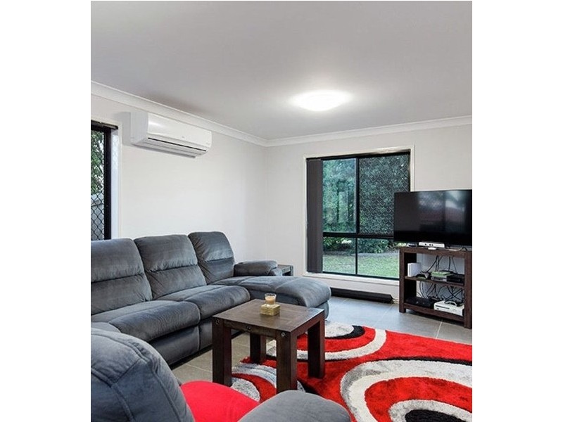 110 Sheaves Road, Kallangur QLD 4503