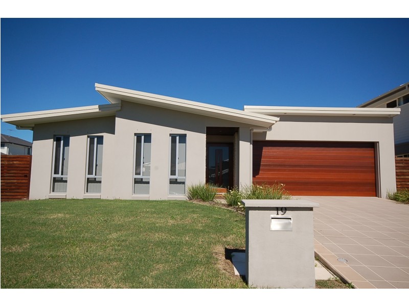 19 Azahar Street, Carseldine QLD 4034