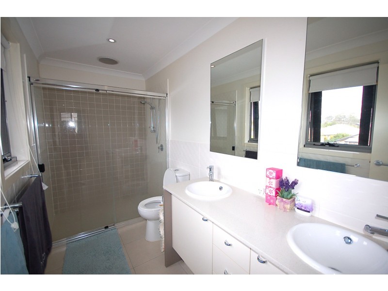 73 Highbridge Circuit, Carseldine QLD 4034