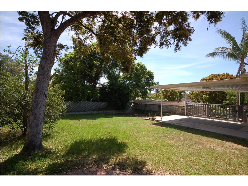 12 Belrose Ave, Petrie QLD 4502