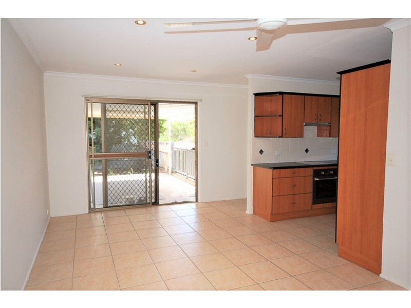 12 Belrose Ave, Petrie QLD 4502