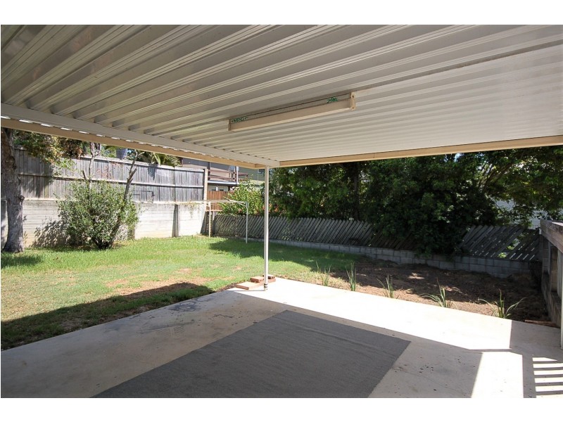 12 Belrose Avenue, Petrie QLD 4502