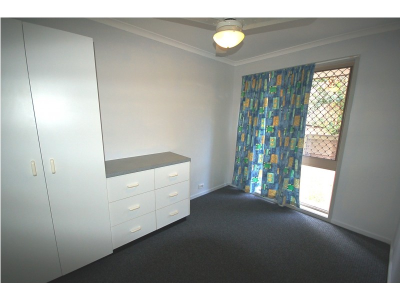 2 Connewarre Court, Petrie QLD 4502