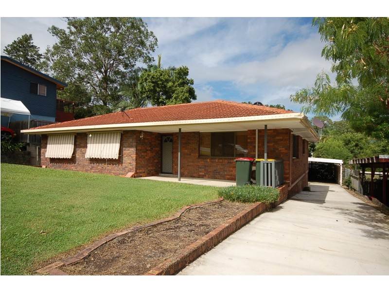 12 Belrose Avenue, Petrie QLD 4502