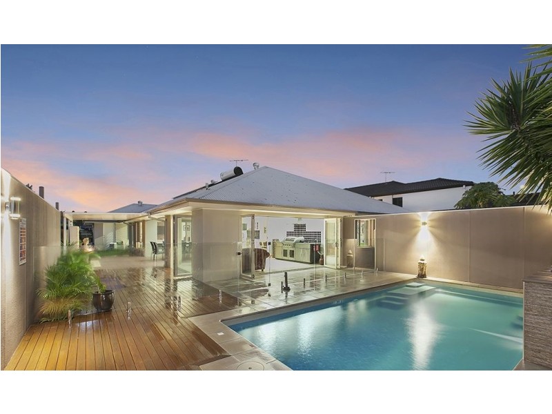 11 Hopkins Street, Petrie QLD 4502