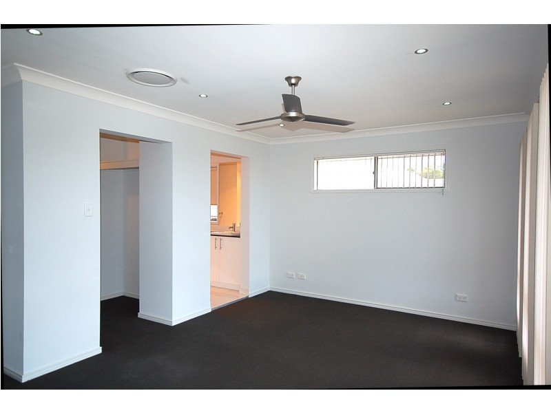 59 Solomon Parade, Warner QLD 4500