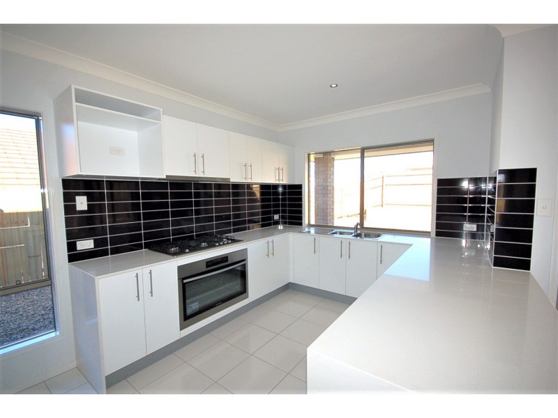 59 Solomon Parade, Warner QLD 4500