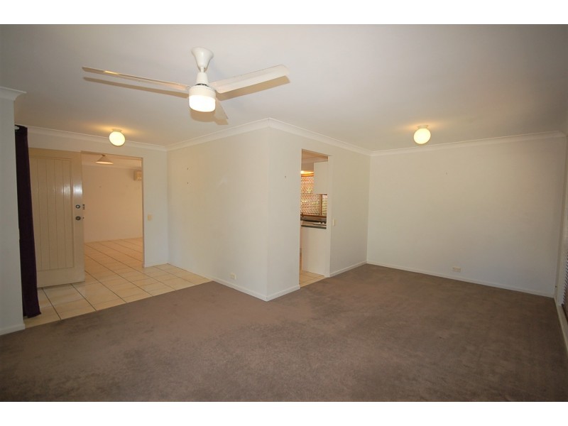 32 Kirri Avenue, Petrie QLD 4502