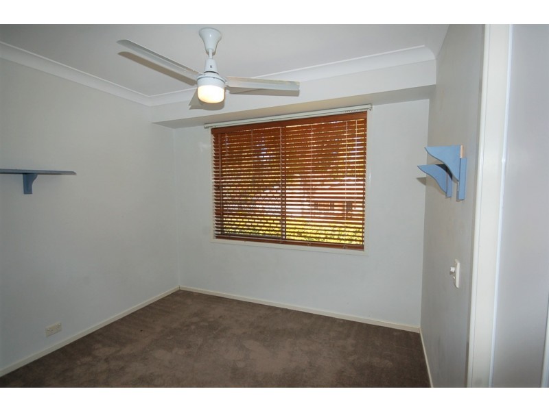 32 Kirri Avenue, Petrie QLD 4502