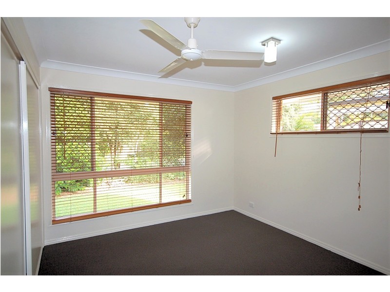 45 Vaucluse Crescent, Petrie QLD 4502