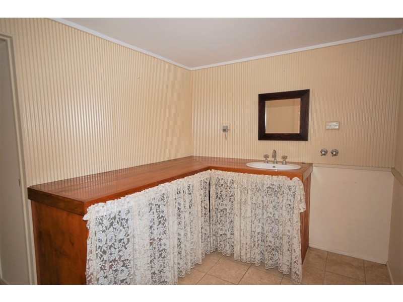 7 Jilloong Street, Strathpine QLD 4500
