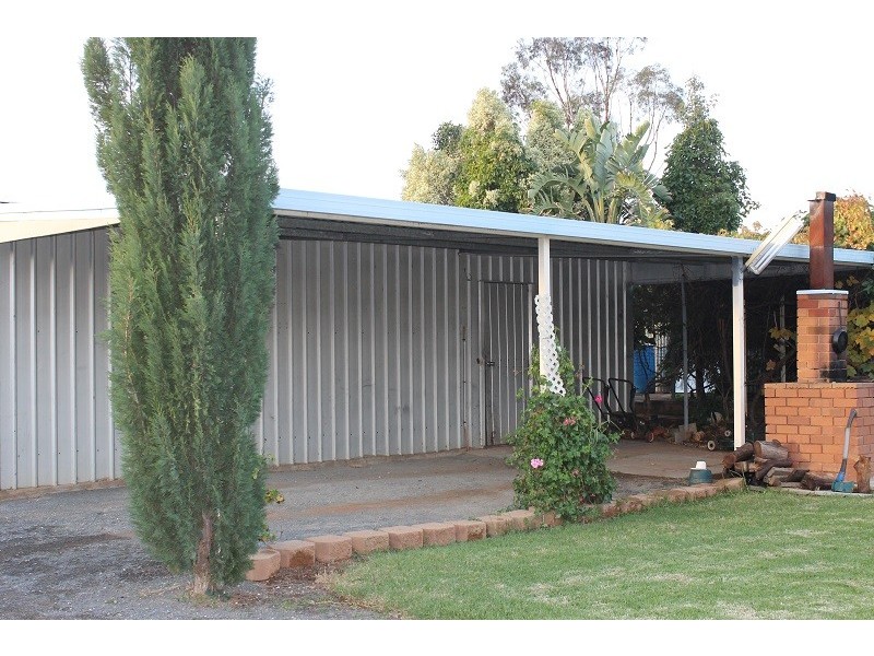 16 Sylvester Street, Coolgardie WA 6429