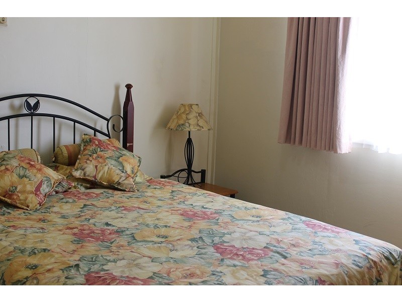 88 Woodward Street, Coolgardie WA 6429