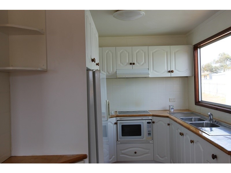 118 Bayley Street, Coolgardie WA 6429