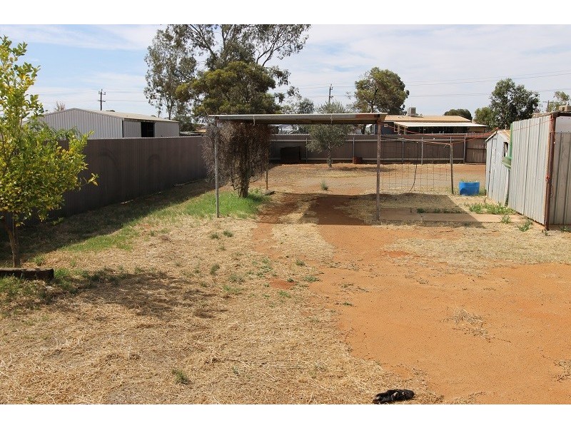118 Bayley Street, Coolgardie WA 6429