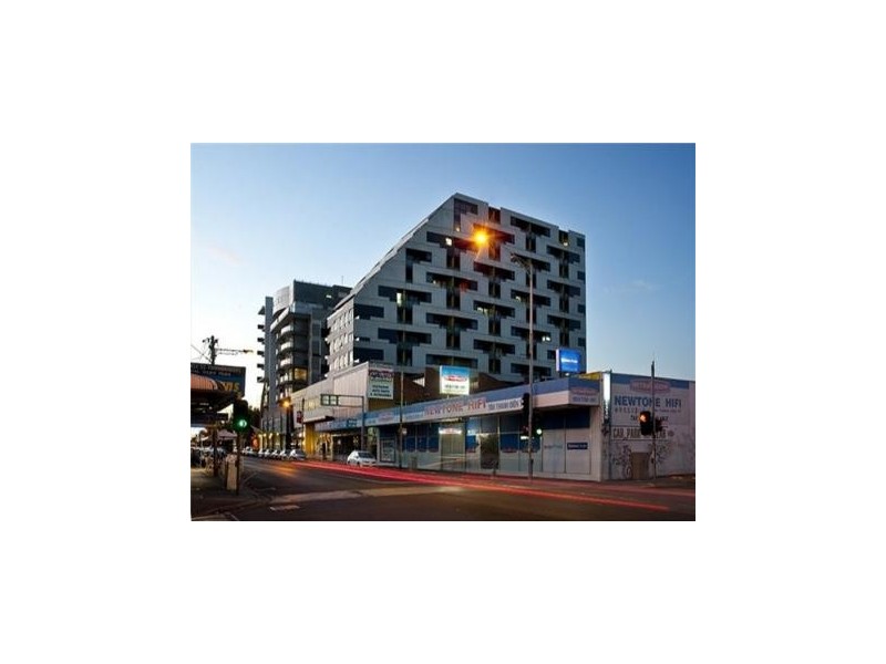 9 Cirque Drive, Footscray VIC 3011