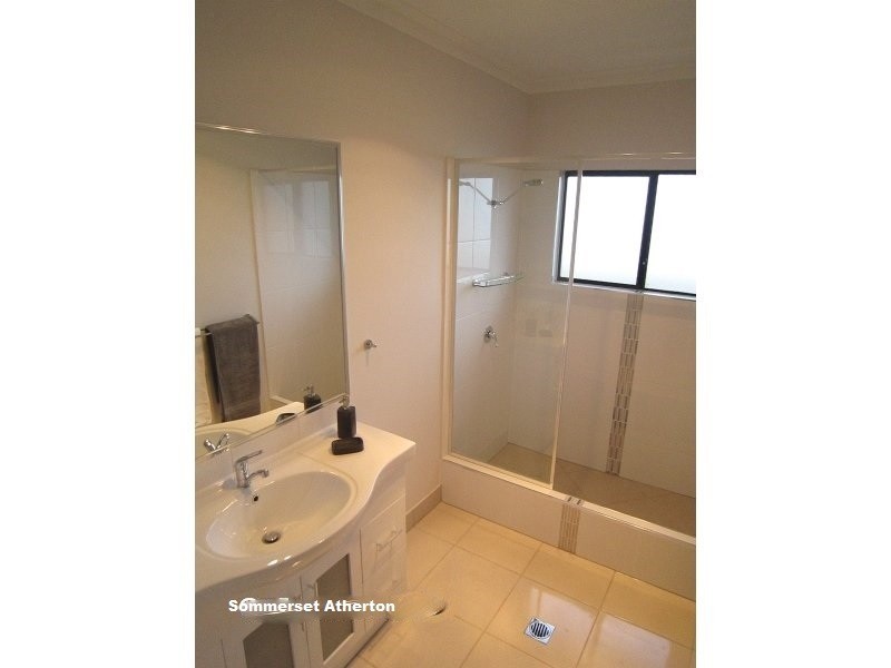 17-27 Kennedy Highway, Atherton QLD 4883