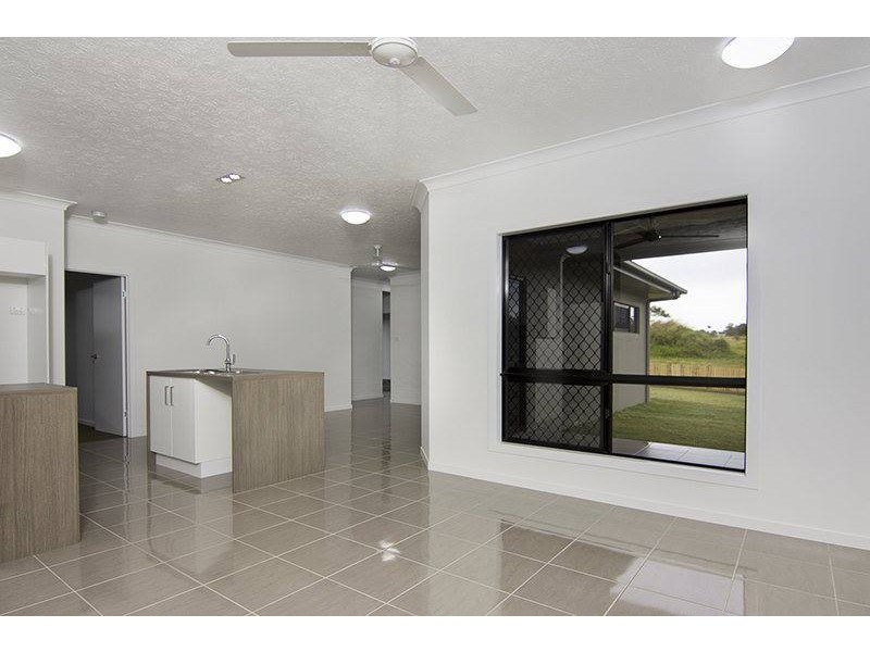 21 Wensley Avenue, Yungaburra QLD 4884