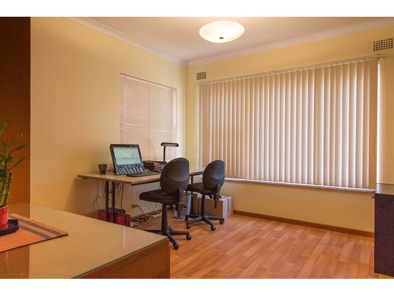 1/176 broad arrow road, Riverwood NSW 2210