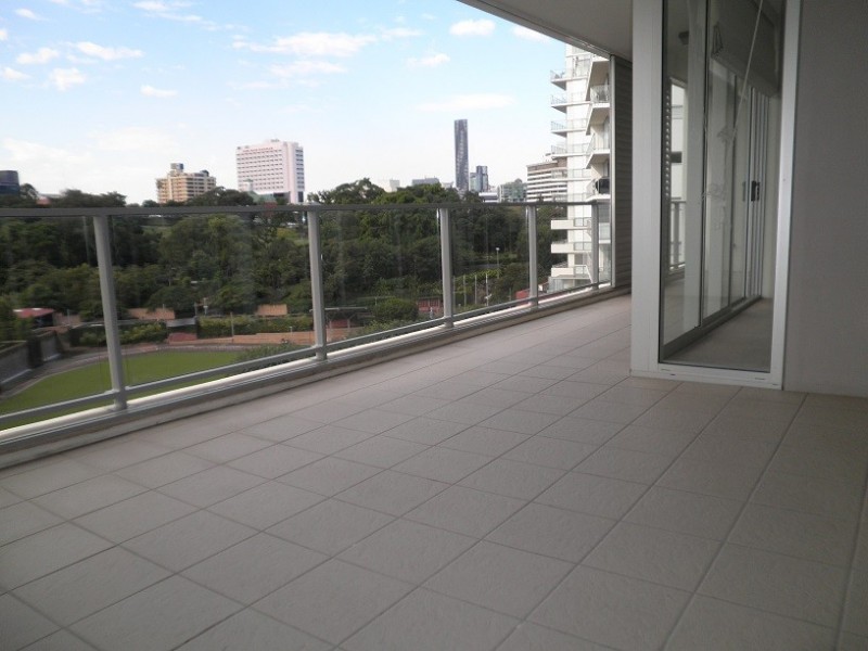 4 Parkland Boulevard, Brisbane City QLD 4000