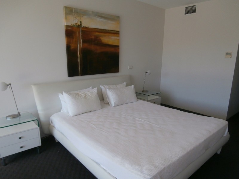 6 Parkland Boulevard, Brisbane City QLD 4000