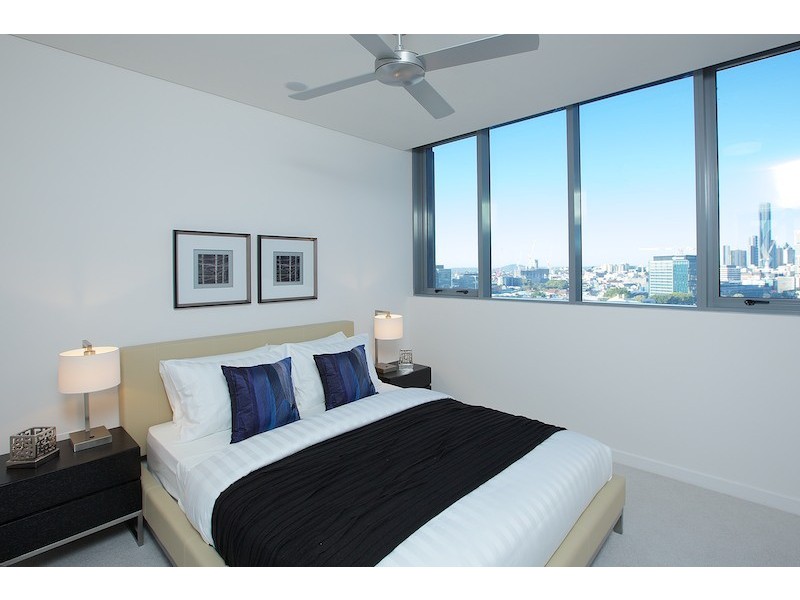 16 Hamilton Place, Bowen Hills QLD 4006