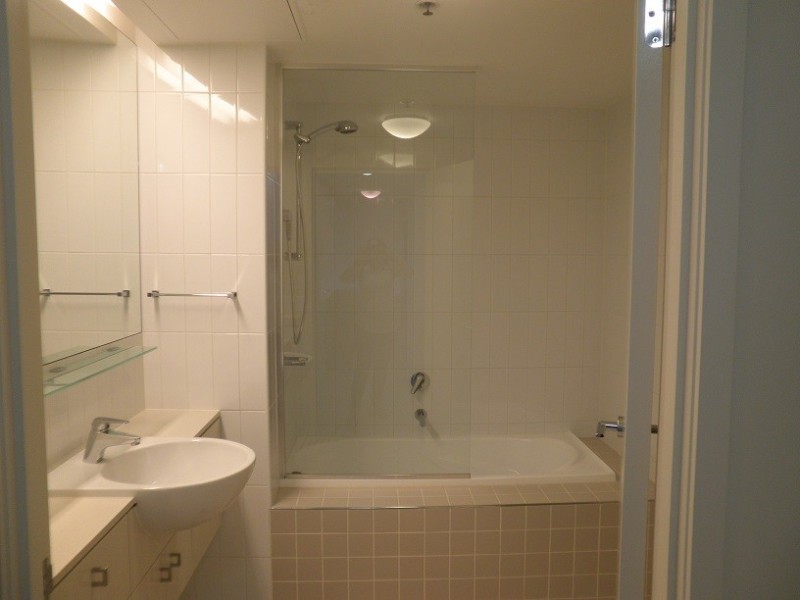 7 Parkland Boulevard, Brisbane City QLD 4000