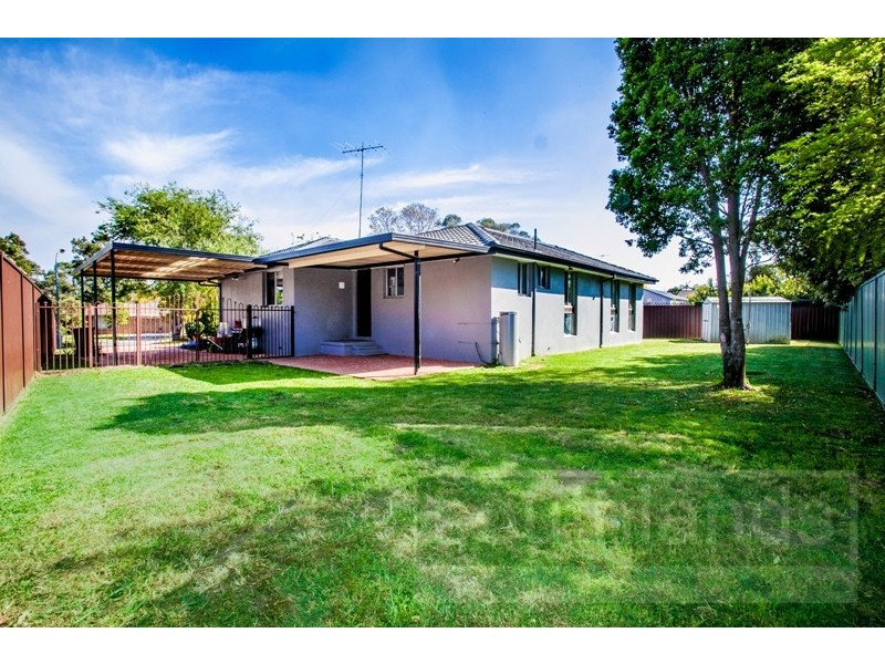 6 Shelsley Place, South Penrith NSW 2750