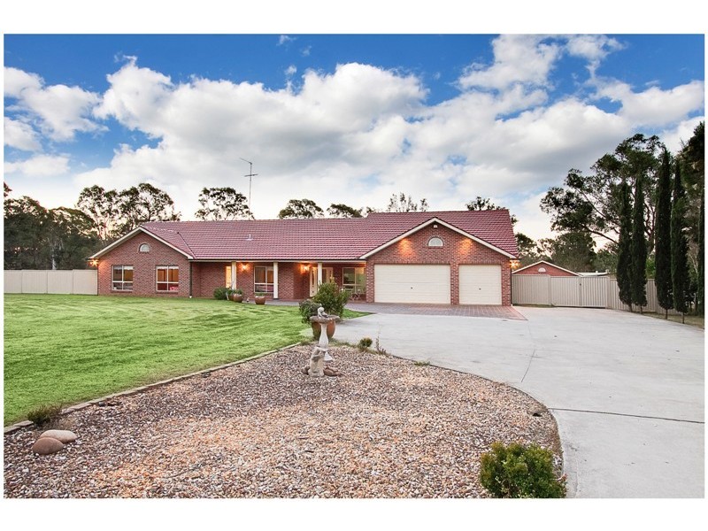 13 Sirius Place, Berkshire Park NSW 2765