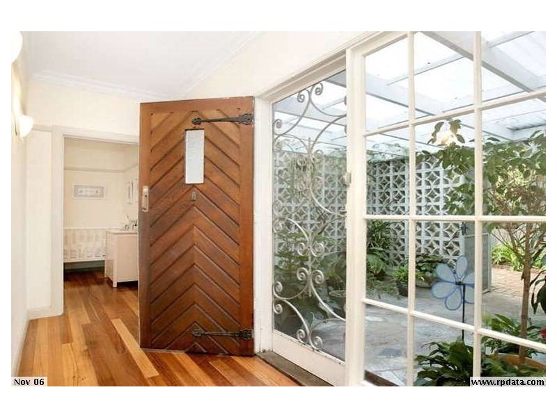37 Castlebar Road, Malvern East VIC 3145