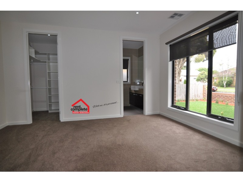 11A Wallace Avenue, Oakleigh South VIC 3167