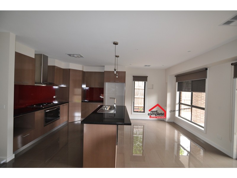 11B Wallace Avenue, Oakleigh South VIC 3167