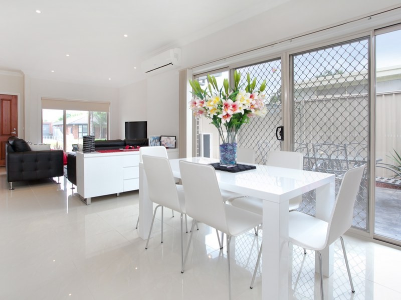 1/13 Madura Street, Rosebud VIC 3939