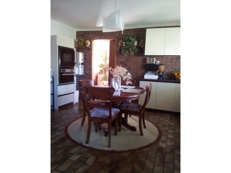 Altona Meadows VIC 3028