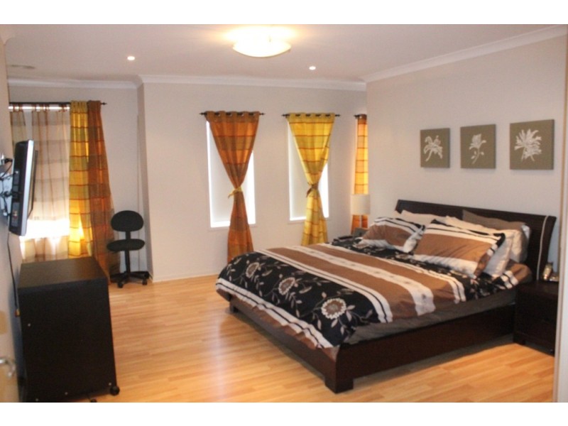 Sanctuary Lakes VIC 3030