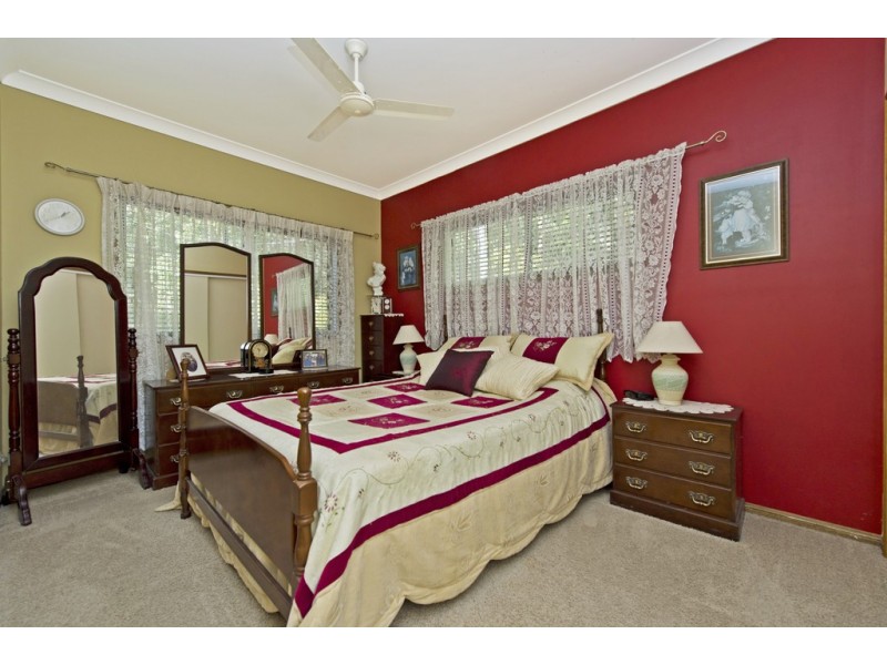 238-242 Guanaba Rd, Tamborine Mountain QLD 4272