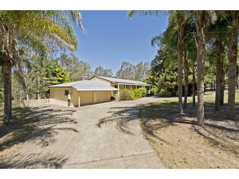 28 Dickman Rd, Forestdale QLD 4118