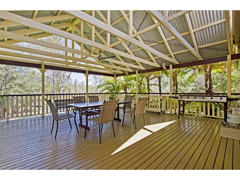 28 Dickman Rd, Forestdale QLD 4118