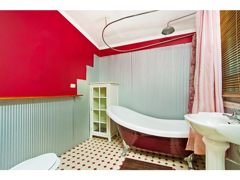 56 Smith Rd, Park Ridge South QLD 4125