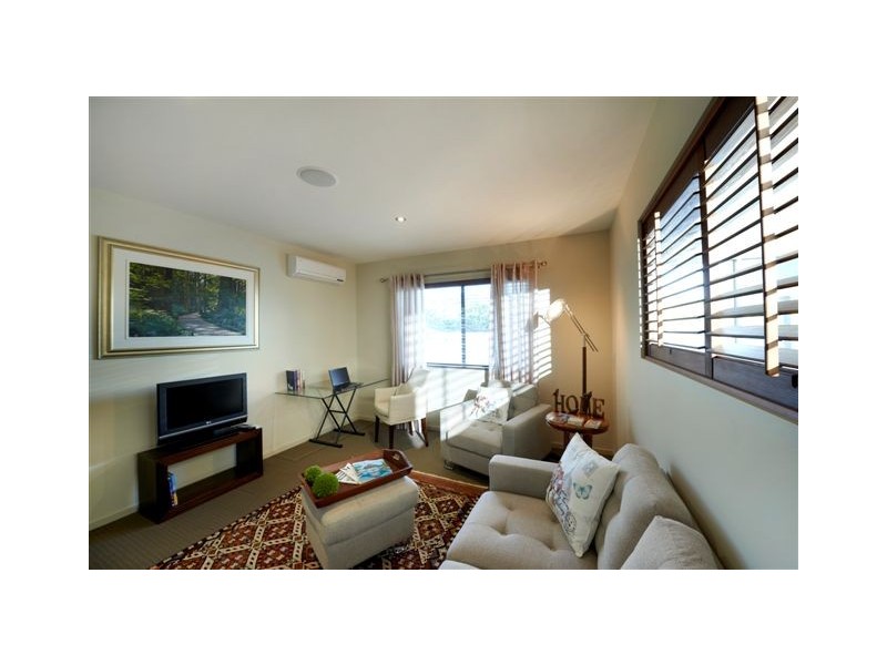 91 Nijinsky Way, Willow Vale QLD 4209