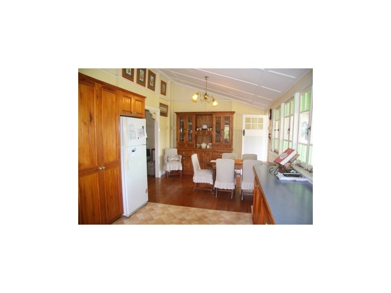 11-29 Holt Rd, Tamborine Mountain QLD 4272