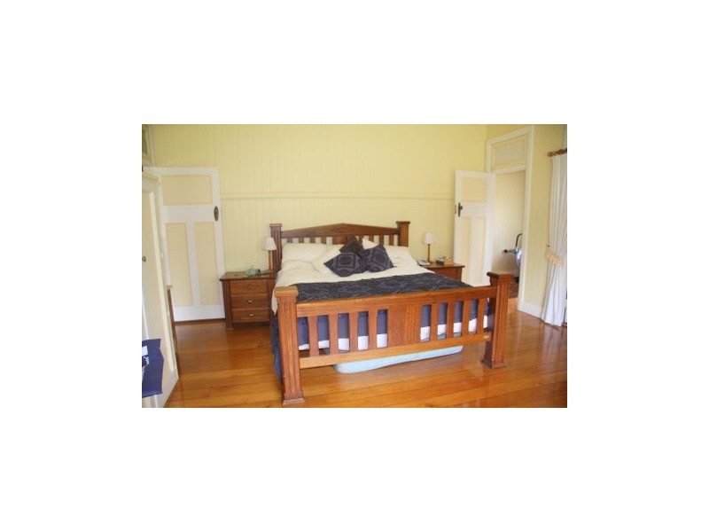 11-29 Holt Rd, Tamborine Mountain QLD 4272