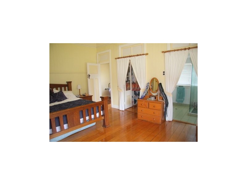 11-29 Holt Rd, Tamborine Mountain QLD 4272