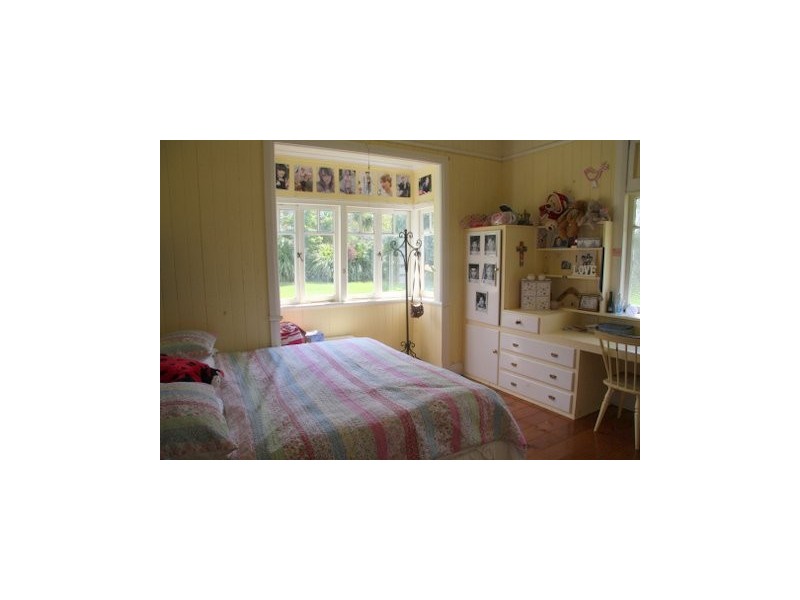 11-29 Holt Rd, Tamborine Mountain QLD 4272