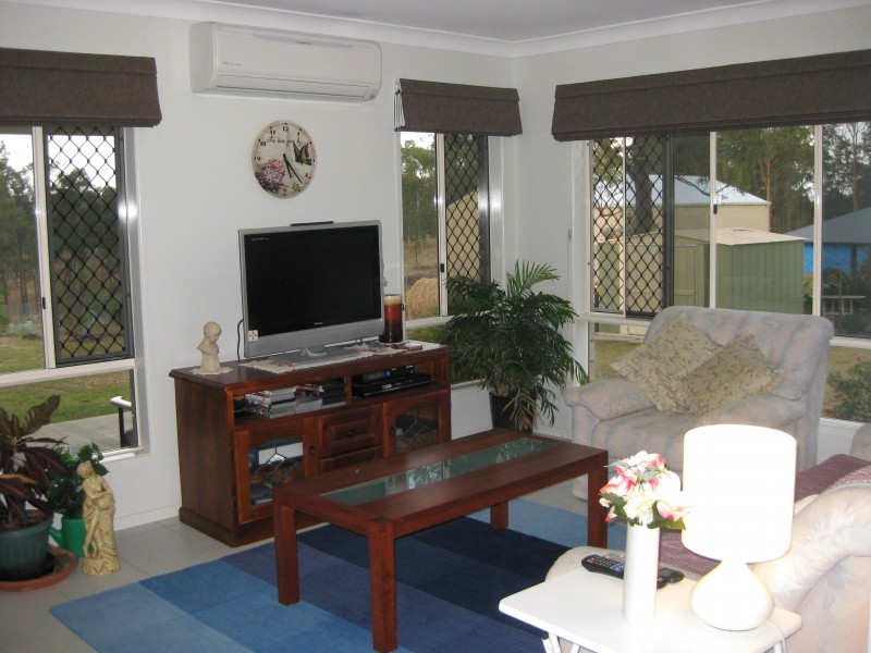 68 Duncan Dr, Aratula QLD 4309