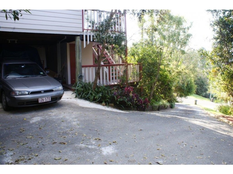 14 Kalmia Ct, Tamborine Mountain QLD 4272