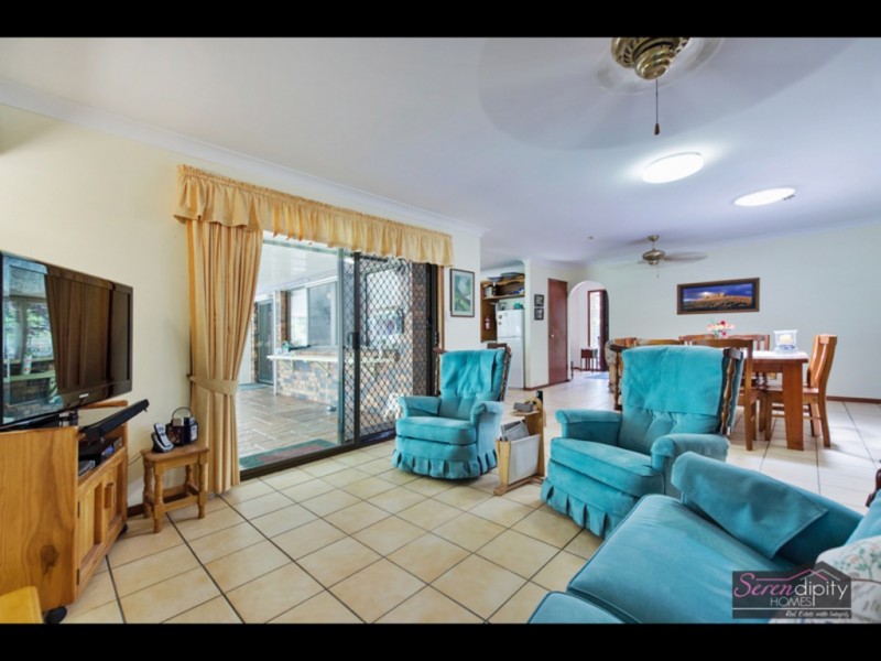 31 Curlew Ct, Tamborine QLD 4270