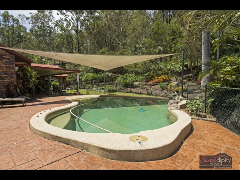 31 Curlew Ct, Tamborine QLD 4270