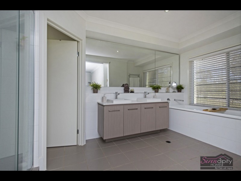 50-56 Ballantrae Rd, Tamborine QLD 4270